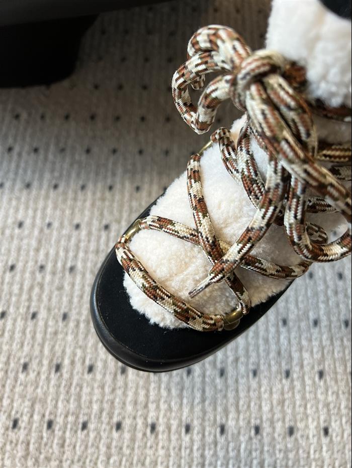 2025112816435033 320